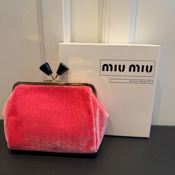 MIU MIU Limited Edition Coin Purse, Accessory Pouch Hot Pink and Gold, NIB - Picture 2 of 4